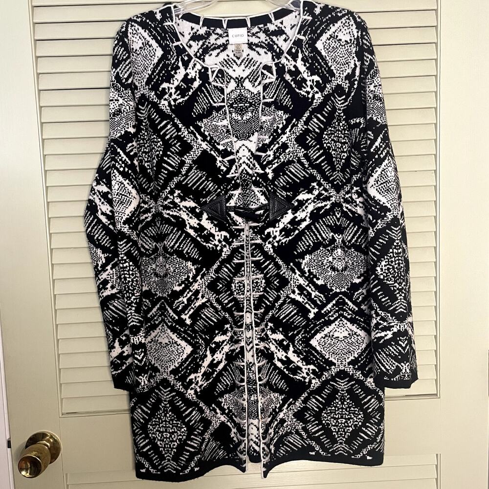 Cupio Cardigan LG Lagenlook Minimalist preppy old money luxe